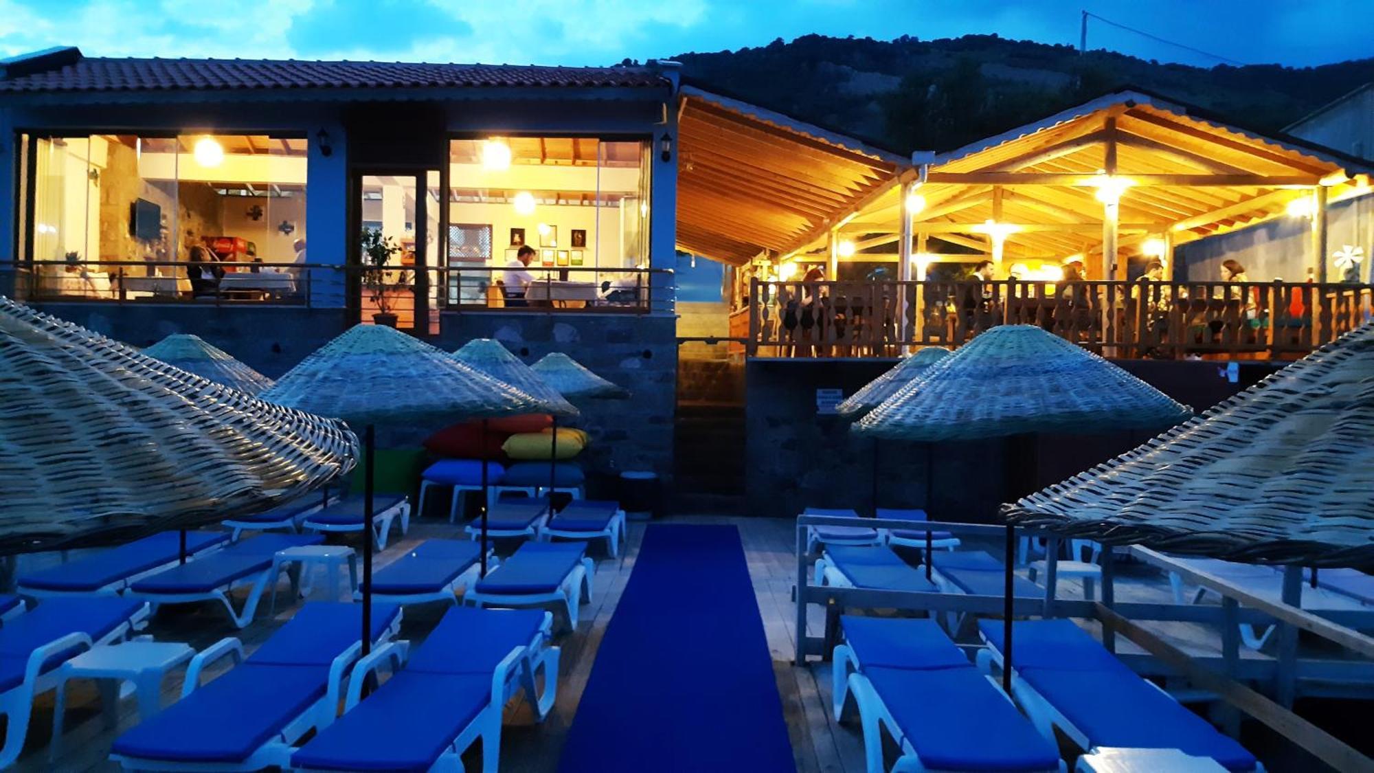 Assos Nazan Motel Restoran Beach Sokakagzi Exterior photo