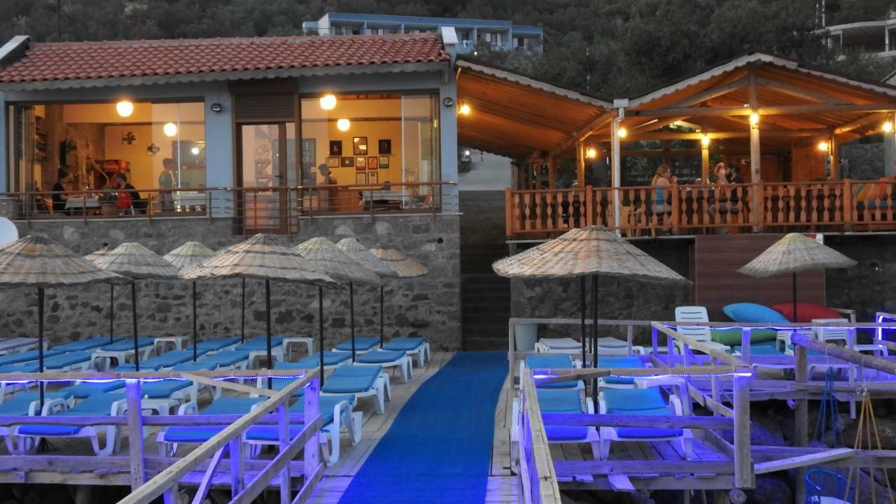 Assos Nazan Motel Restoran Beach Sokakagzi Exterior photo
